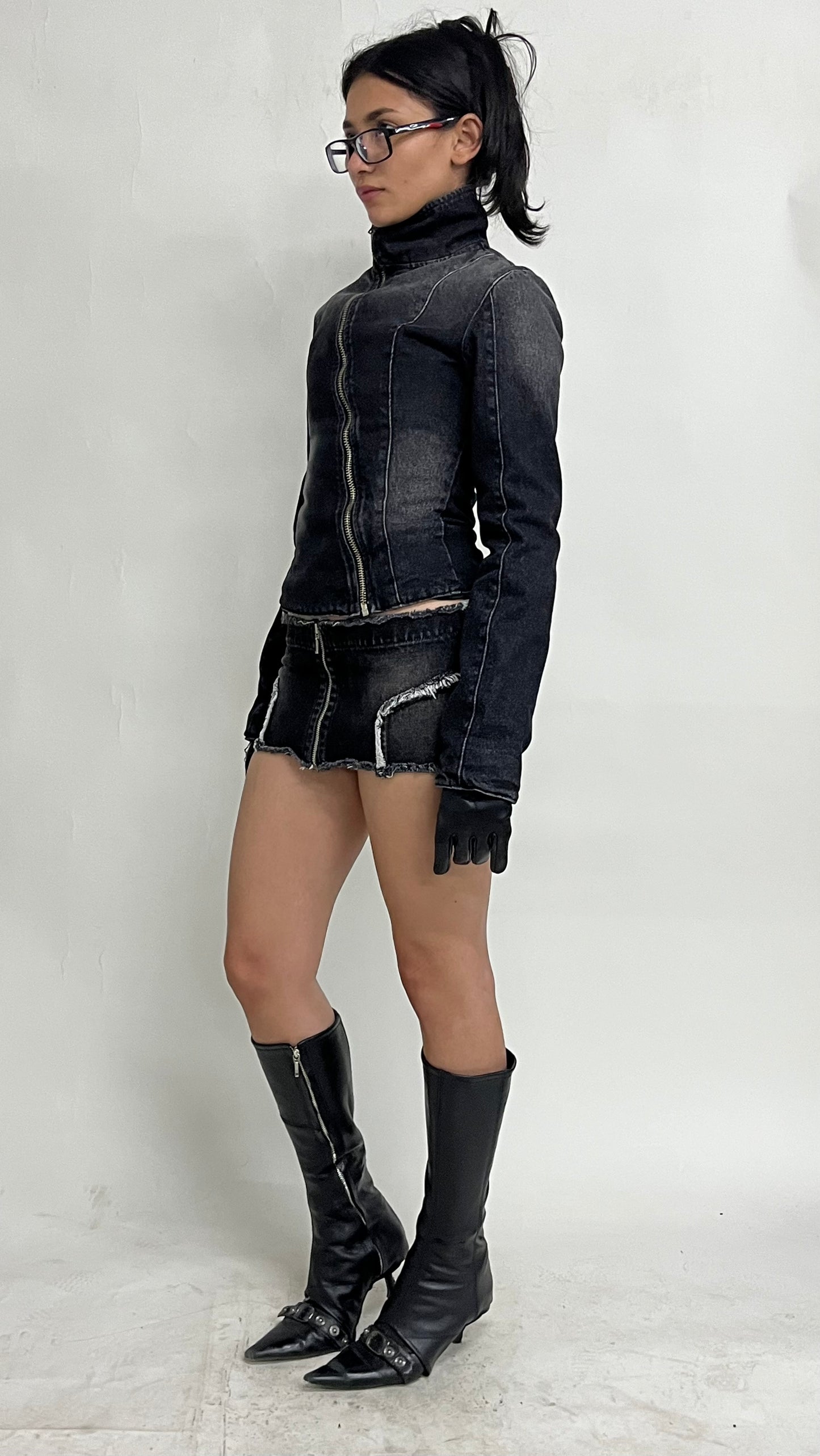 MINI DENIM SKIRT - BLACK