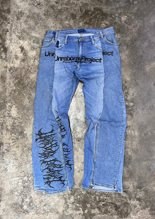 Dual tone light blue reconstructed jeans