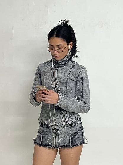 HIGH NECK JACKET - DISTRESSED LIGHT GREY