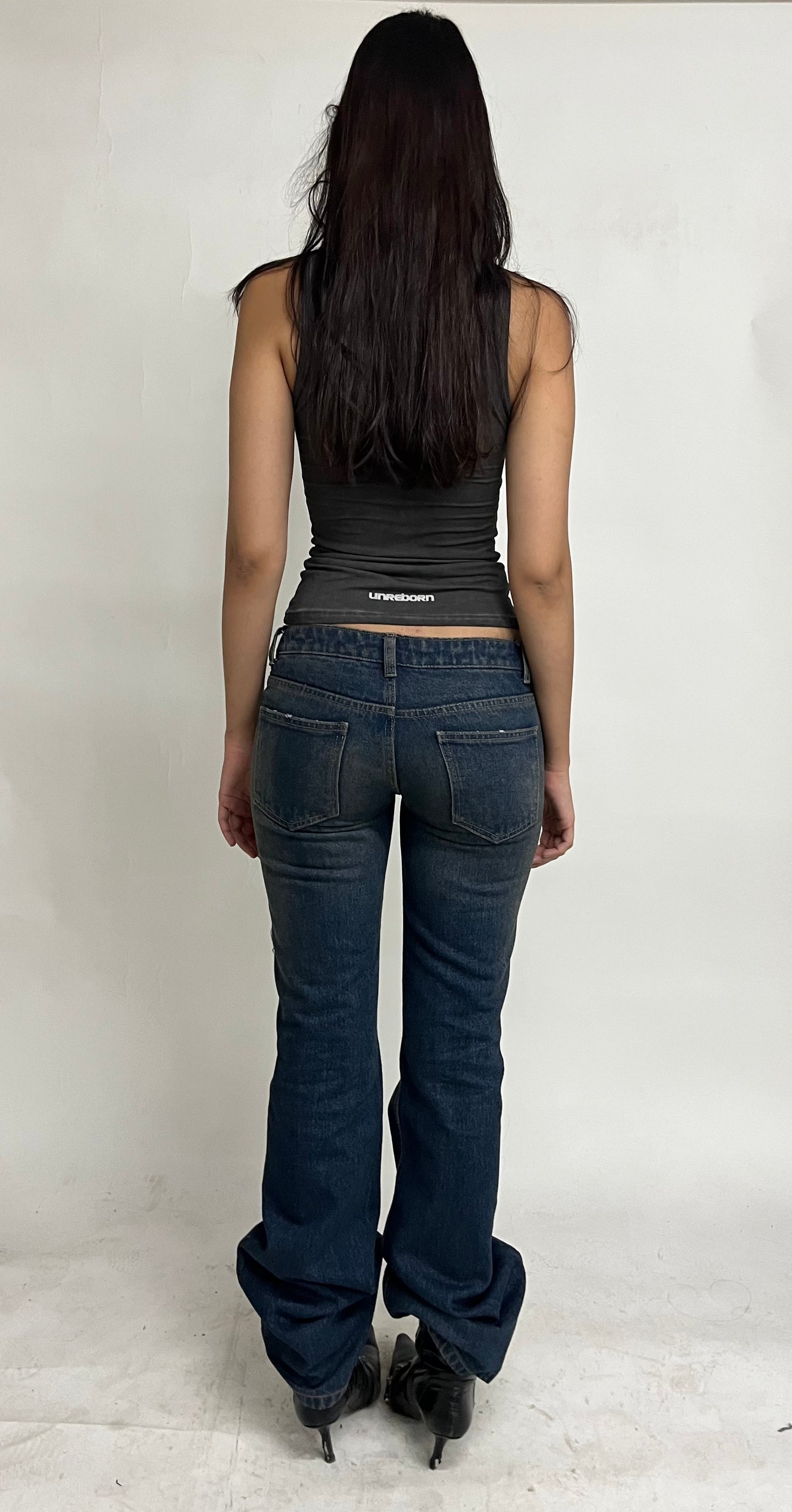 LOW WAIST FLARED JEANS - DISTRESSED MUDDY BLUE