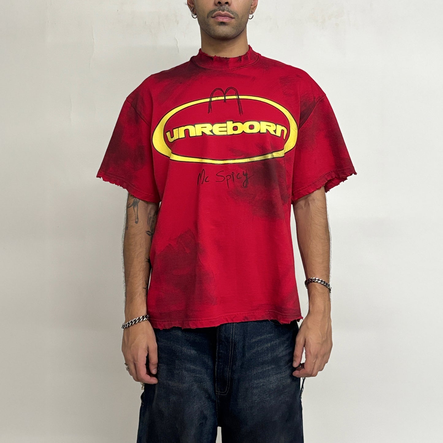 NEW LOGO SUPER DISTRESSED MC SPICY T-SHIRT OVERSIZED - RED